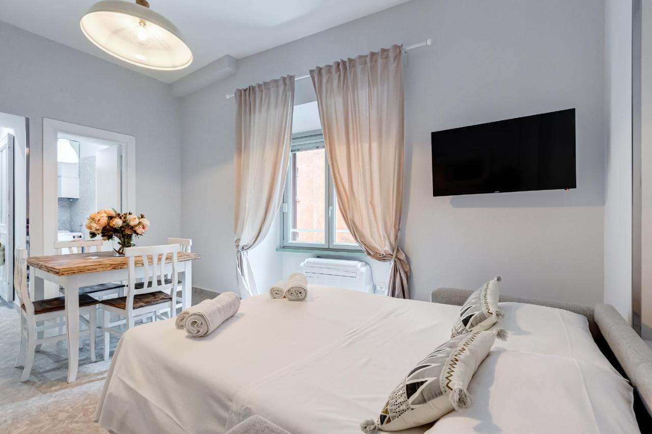 Trevi Fountain - Shabby - Romedreamhome Extérieur photo