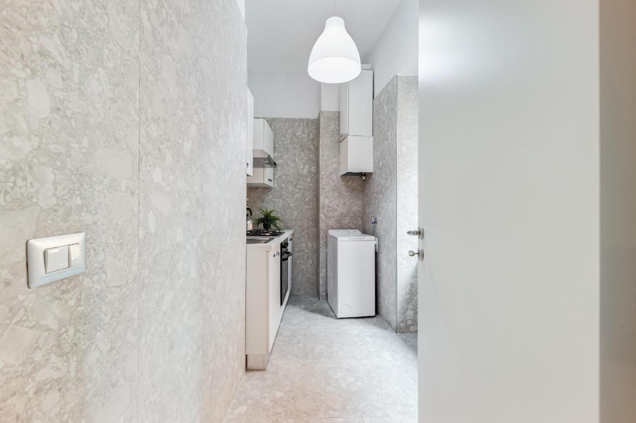 Trevi Fountain - Shabby - Romedreamhome Extérieur photo