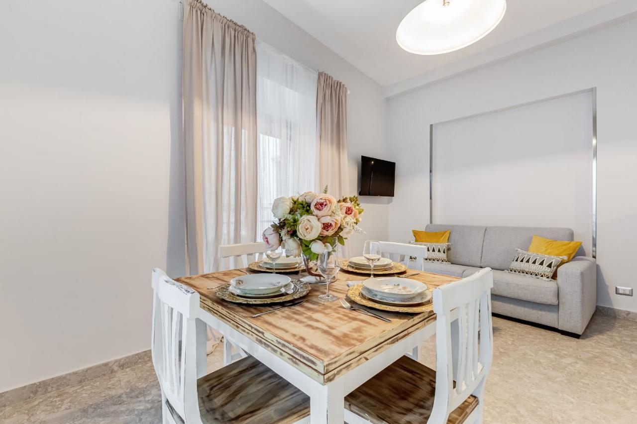 Trevi Fountain - Shabby - Romedreamhome Extérieur photo