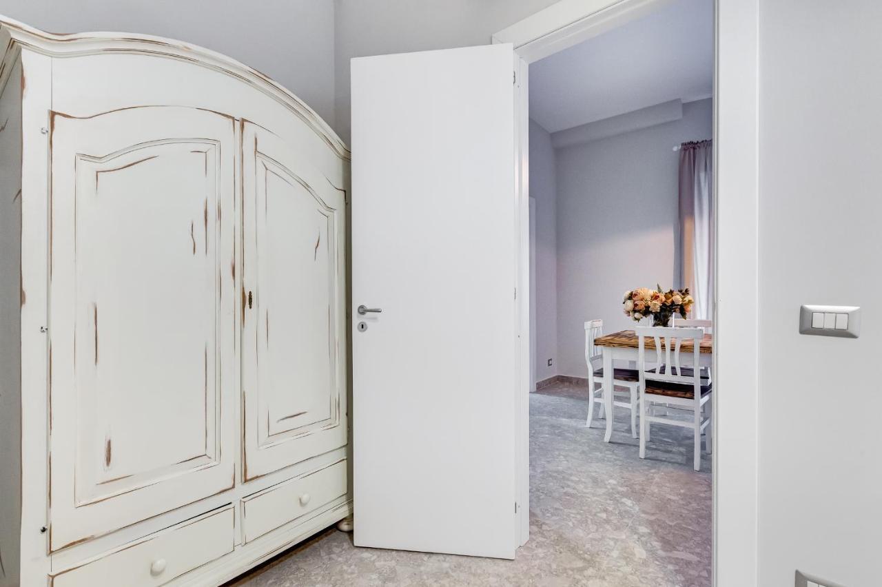 Trevi Fountain - Shabby - Romedreamhome Extérieur photo