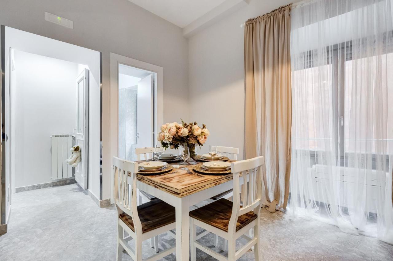 Trevi Fountain - Shabby - Romedreamhome Extérieur photo